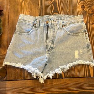 Wrangler stone wash women's shorts